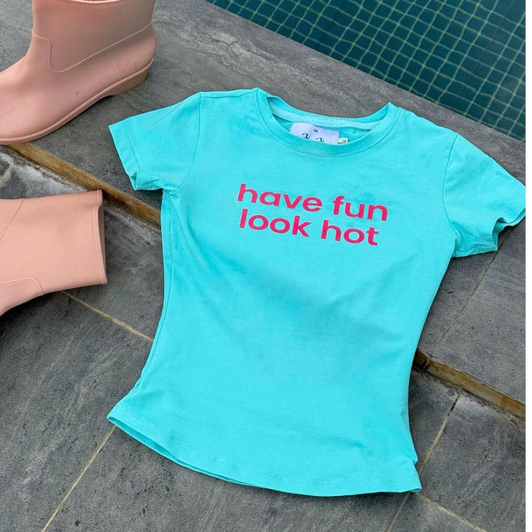 【AIAI】Hot For Him 緊身修身 Baby Tee 短袖上衣
